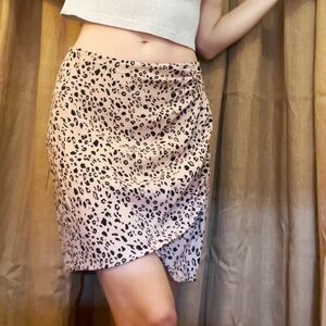 Reformation Jemma Ruched Front Mini Skirt in Pink Panther Size 4